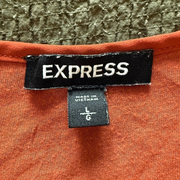 Express Rust Orange Top - Picture 2 of 3